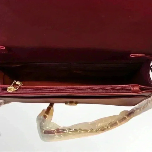 Badgley Mischka Burgundy Pleated Crossbody Bag - Picture 4 of 4